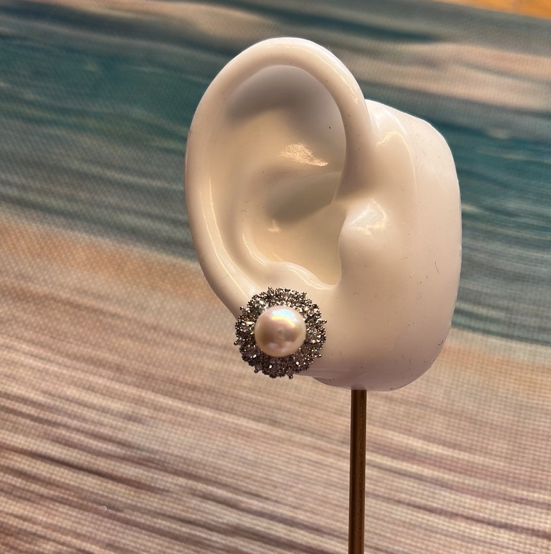 Annabella - Luxury Round Freshwater Pearl Earrings and Necklace Set