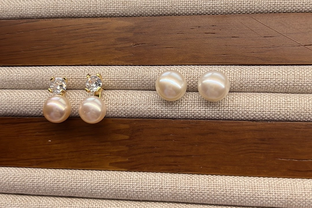 Real Freshwater Pearl Post Earrings