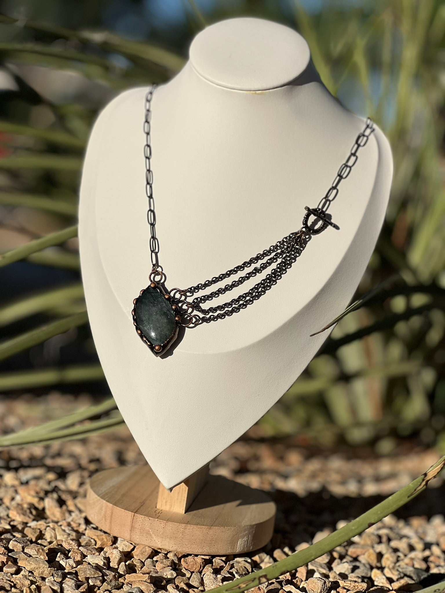Liana - Labradorite Gemstone Bronze Necklace