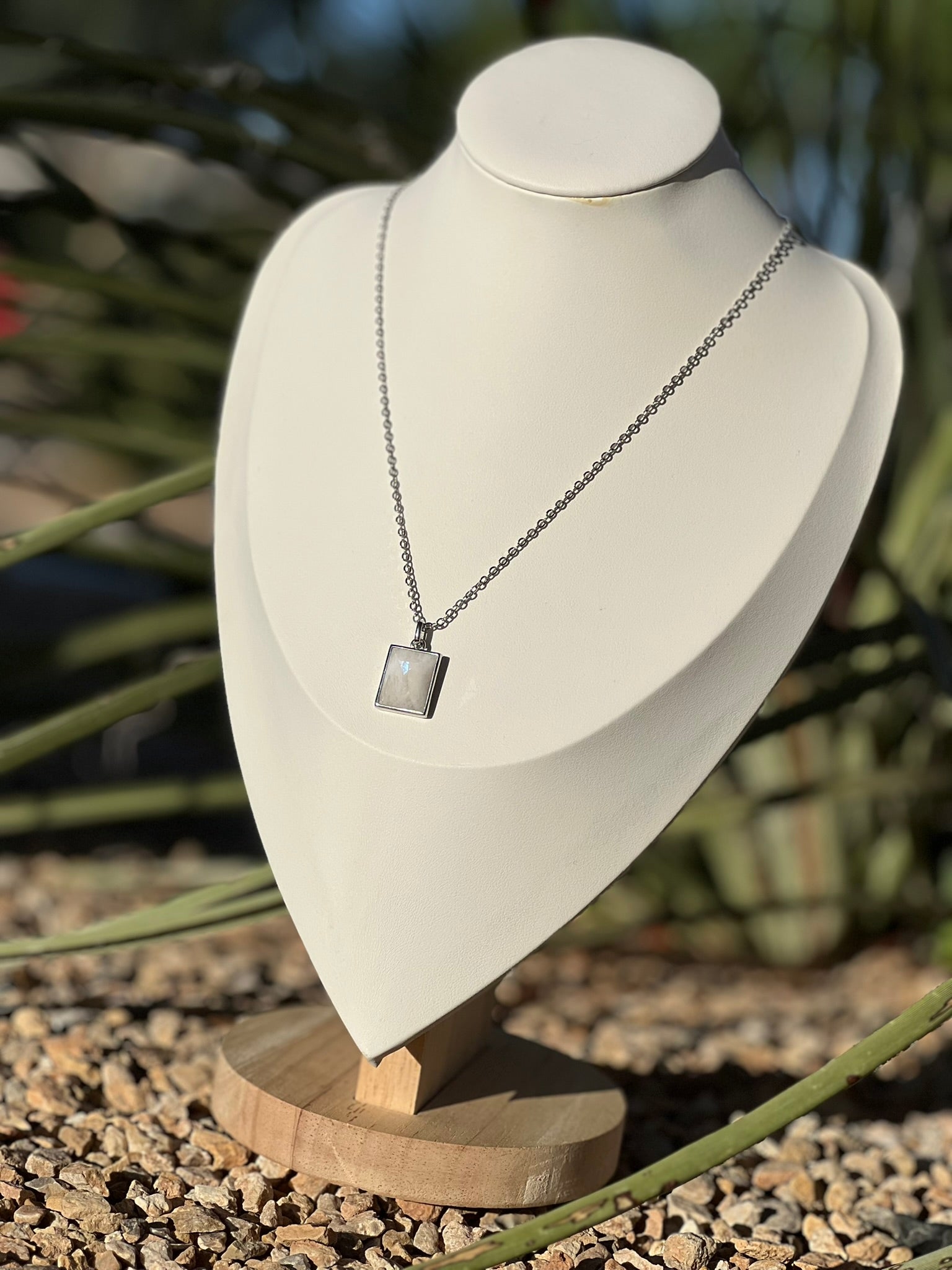 Dainty S925 Sterling Silver Moonstone Necklace