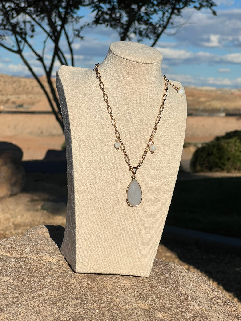 Tahlia - Dainty Gold Paperclip Charm Necklace with White Agate Drop Pendant