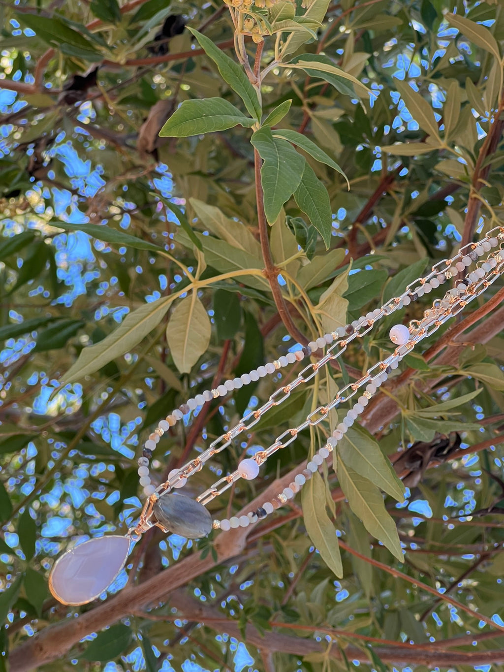 Amara - Dainty Amazonite Beaded Necklace with Labradorite Center