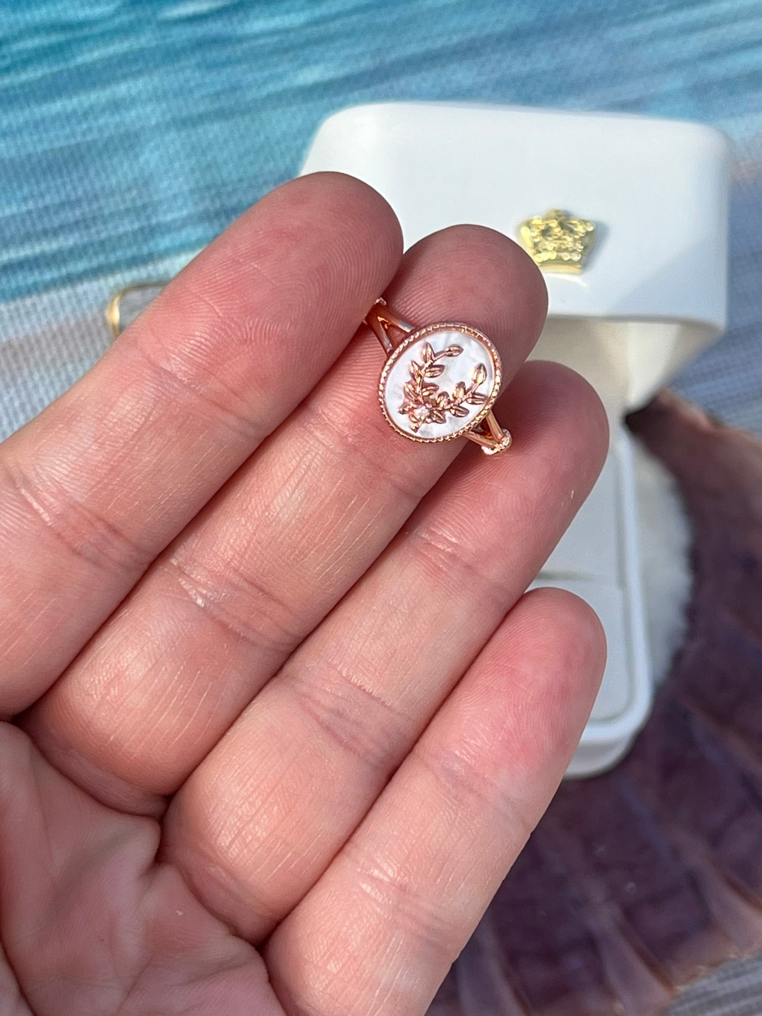 Evangeline's Promise - Simple Pink Rose Gold Shell Ring