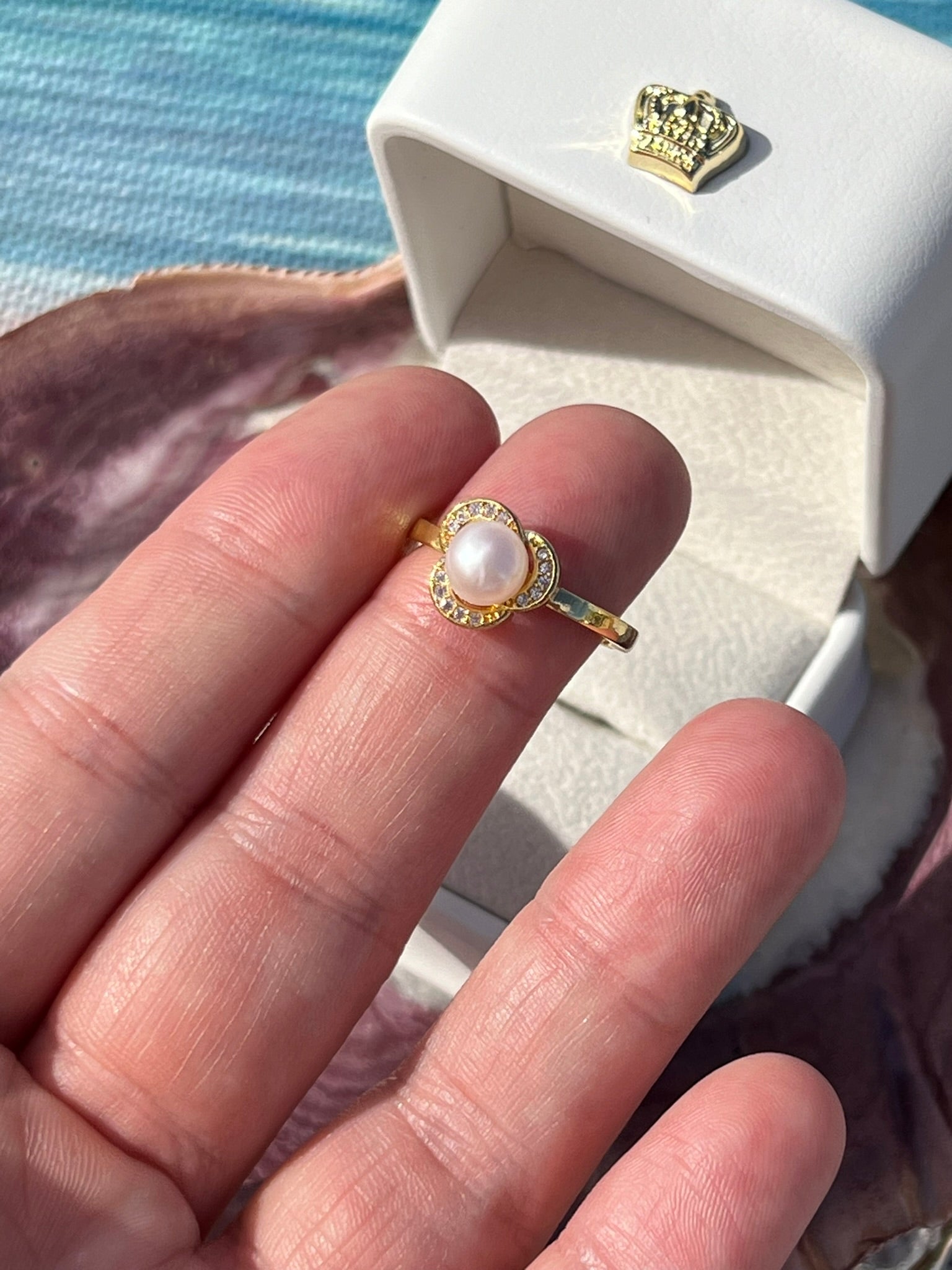 Daisy's Joy- Simple White Pearl Ring