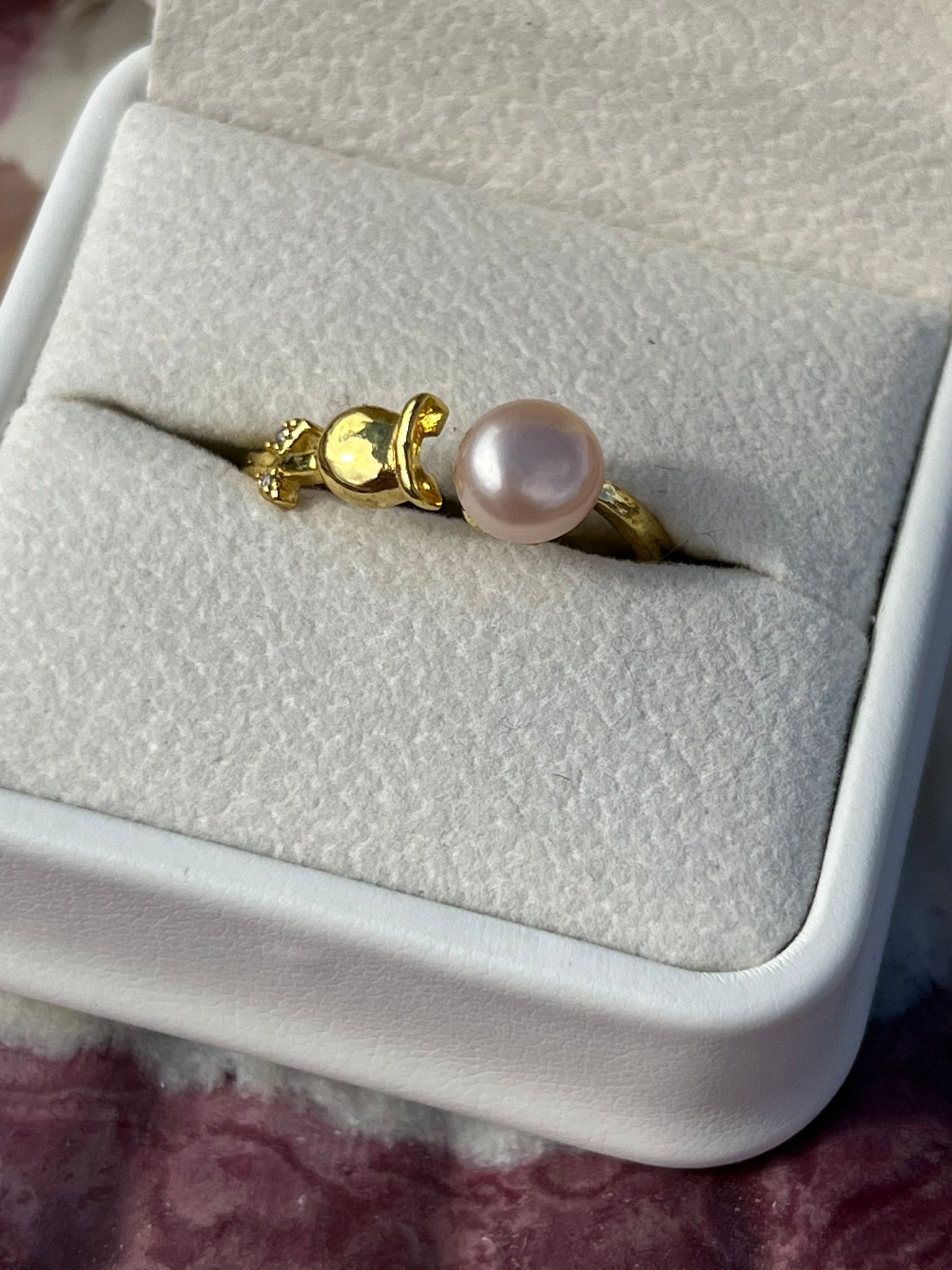 Colette's Rose - Simple Pink Pearl Ring