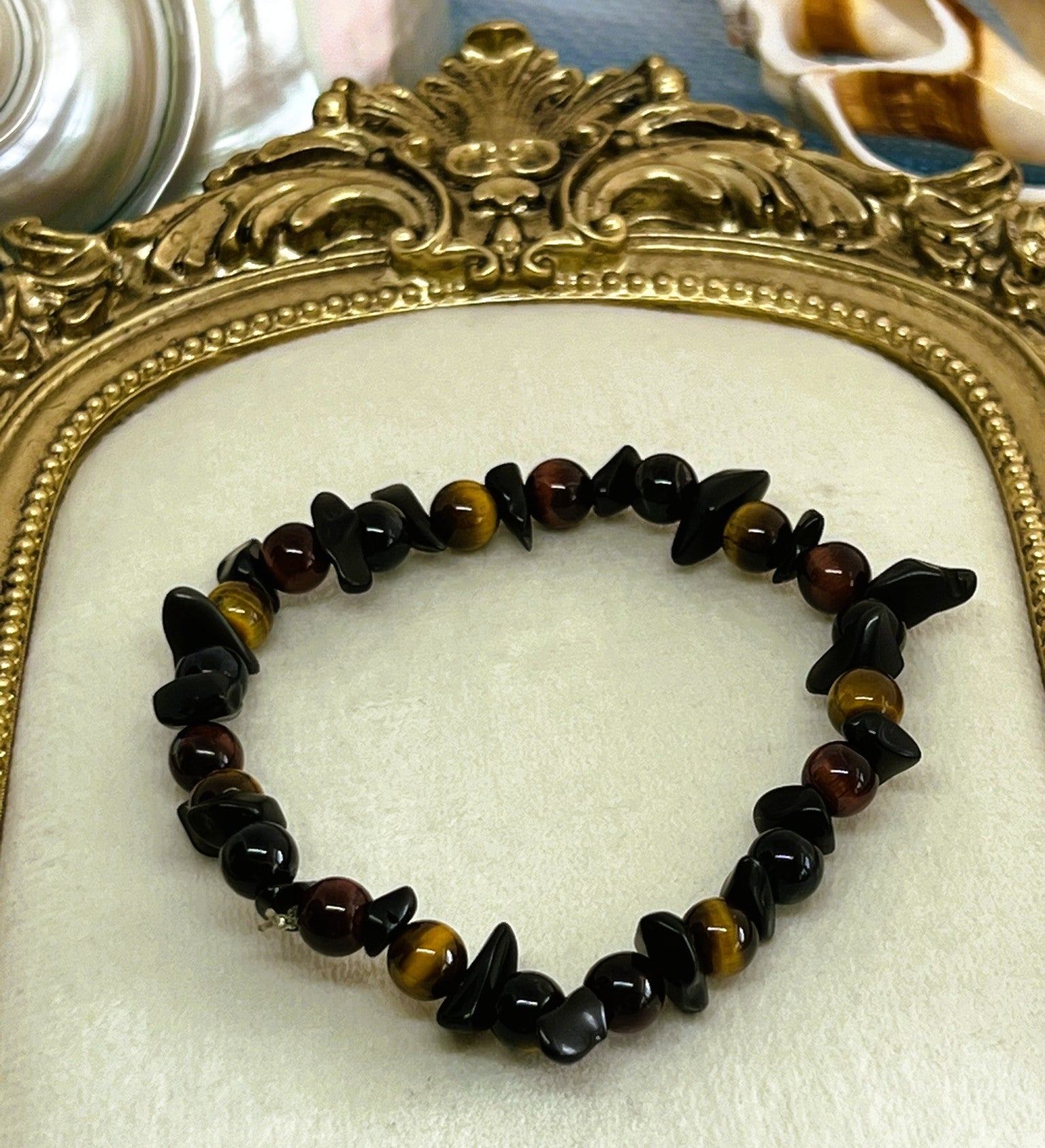 Dracon - Black Obsidian Rock Chip and Tiger’s Eye Bead Stretch Bracelet