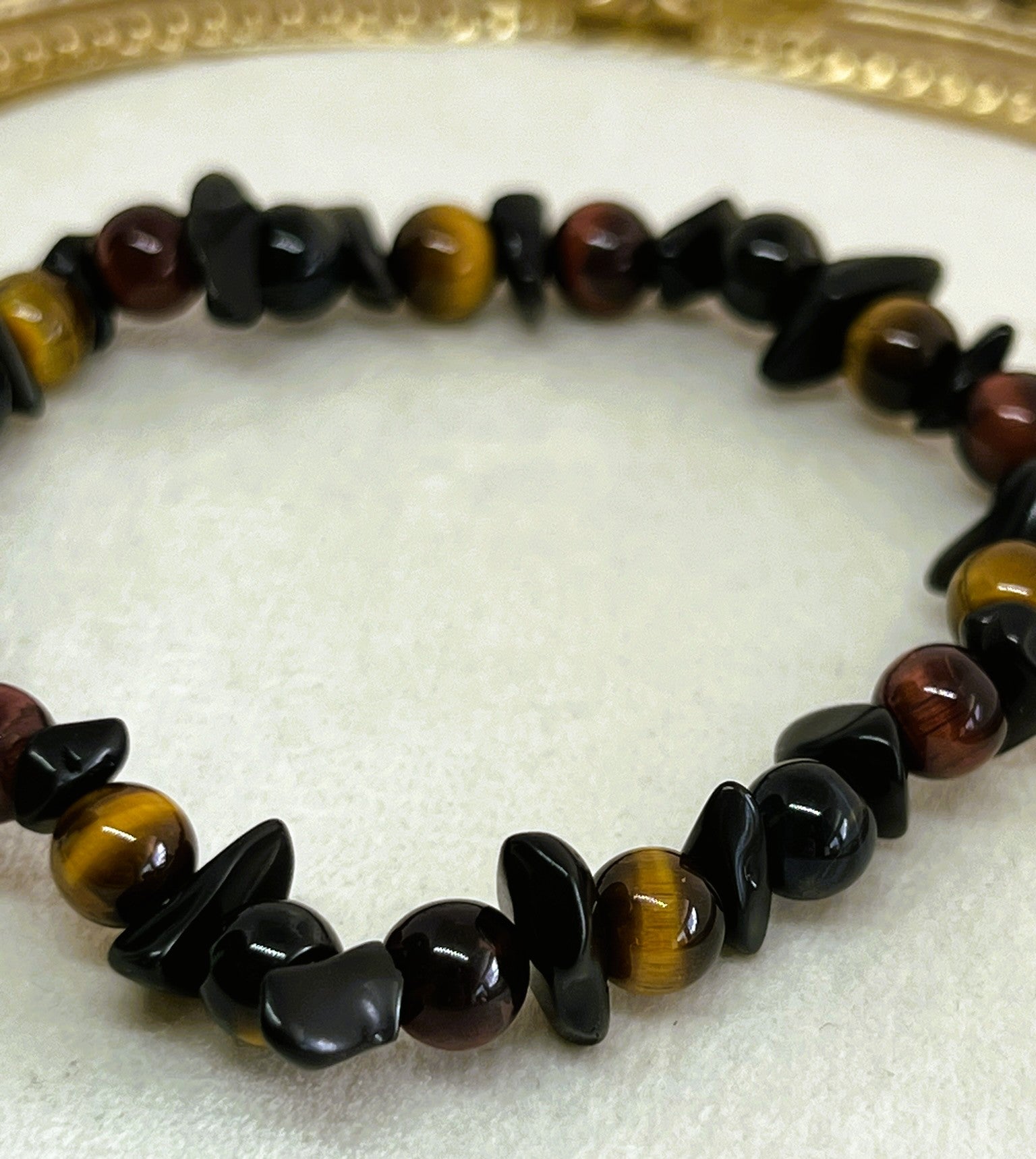 Dracon - Black Obsidian Rock Chip and Tiger’s Eye Bead Stretch Bracelet